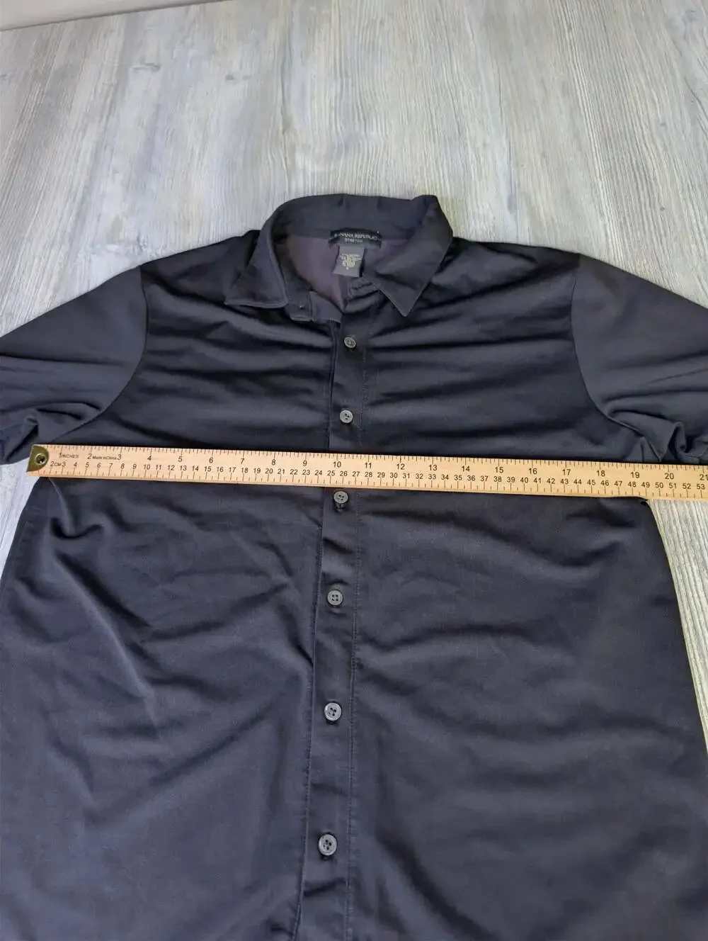 Banana Republic Stretch Men's Short Sleeve Button-Down Performance Shirt